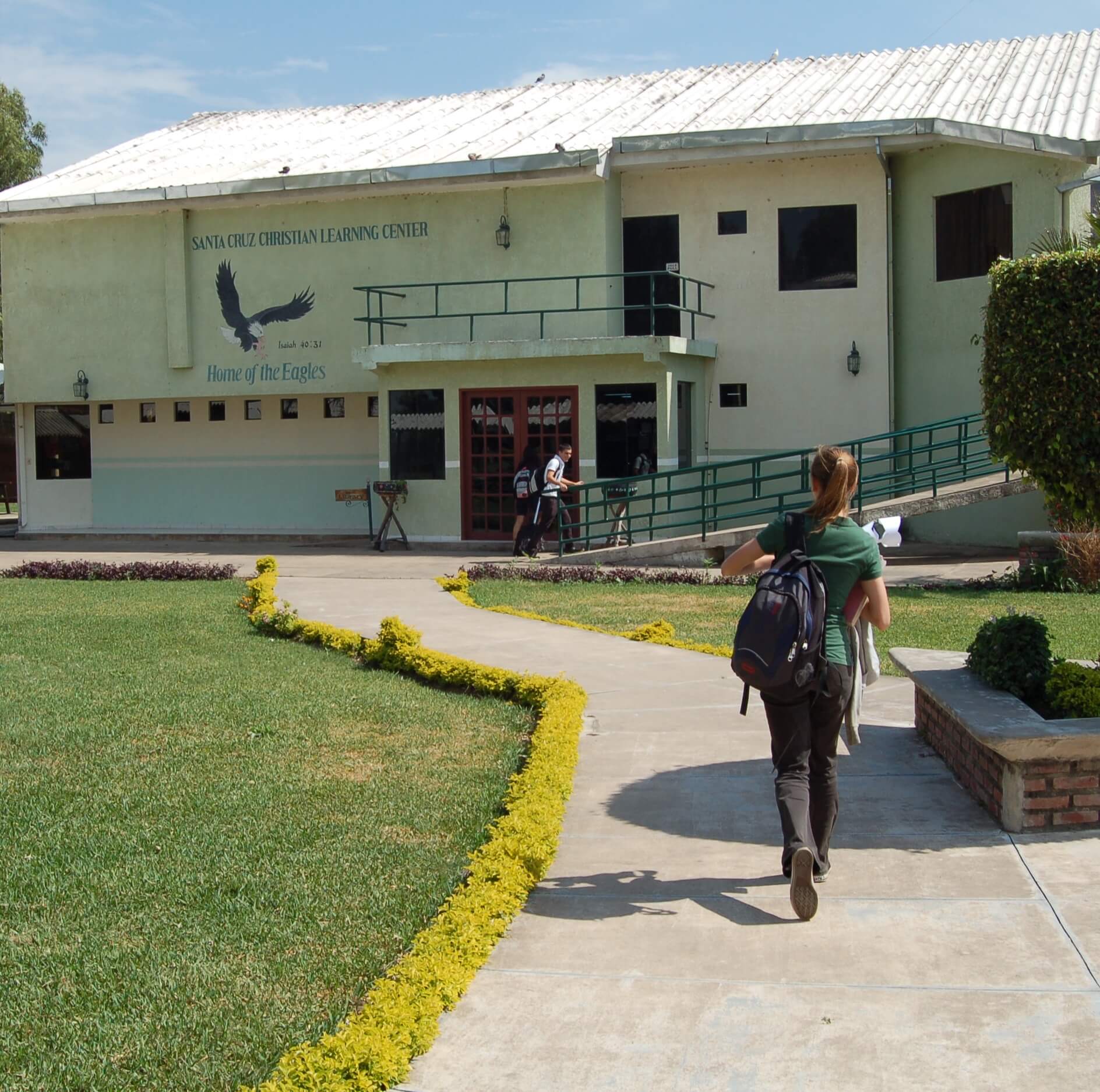 SCCLC, Santa Cruz Christian Learning Center, Bolivia
