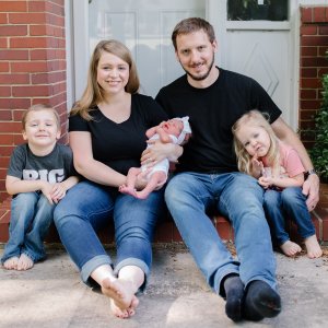 Daniel and Rebekah Miller Family June 2022